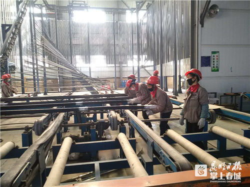 尋甸特色產(chǎn)業(yè)園區(qū)首批復(fù)產(chǎn)企業(yè)實(shí)現(xiàn) 開門紅